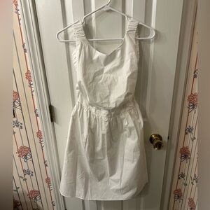 🌼🌸$5,$10,$20 SPRING CLEANING SALE🌸🌼
NWT Vici dress